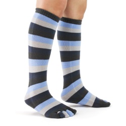 denim toe socks side view on model